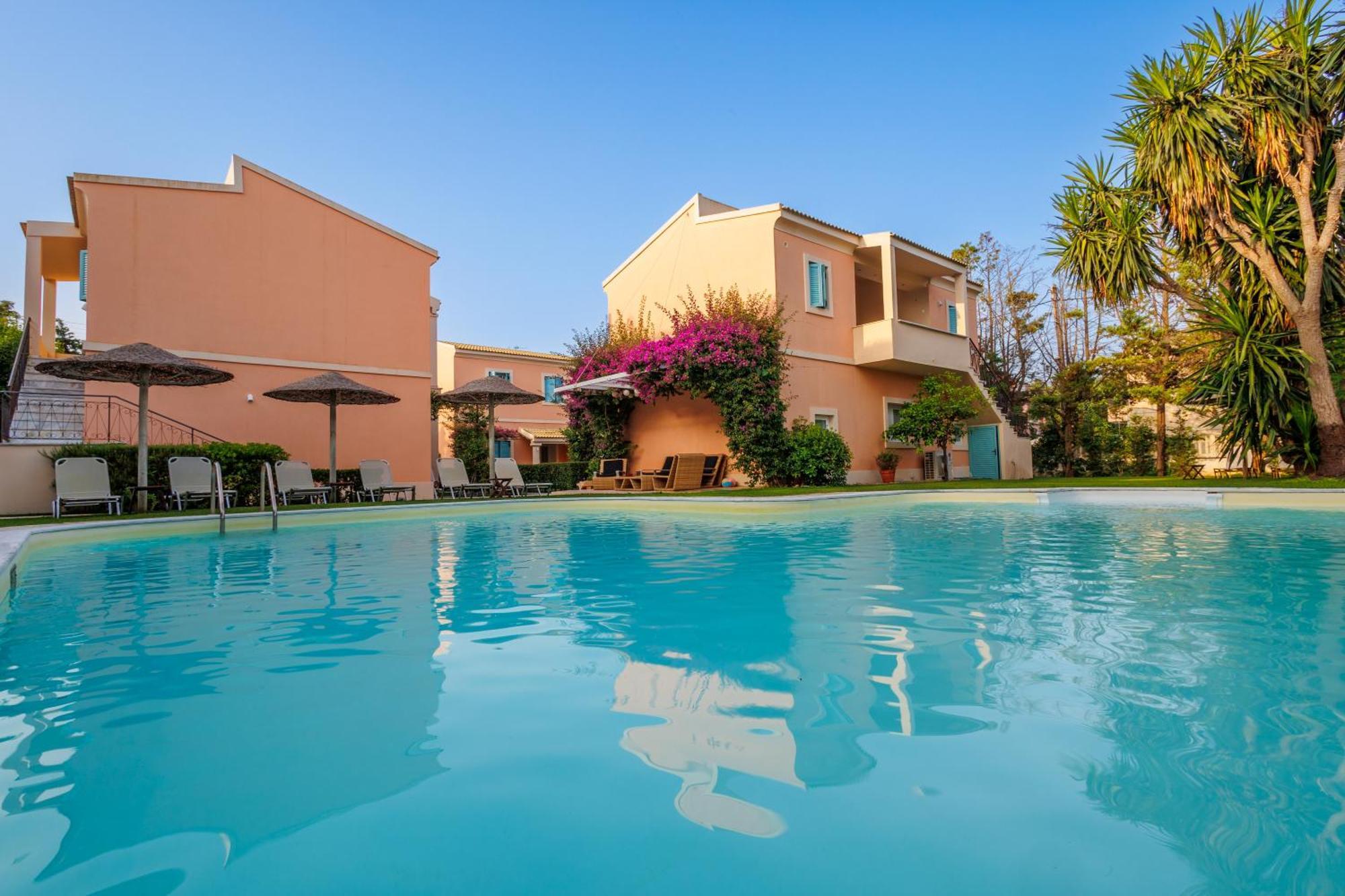 Satori Boutique Hotel Acharavi  Exterior photo