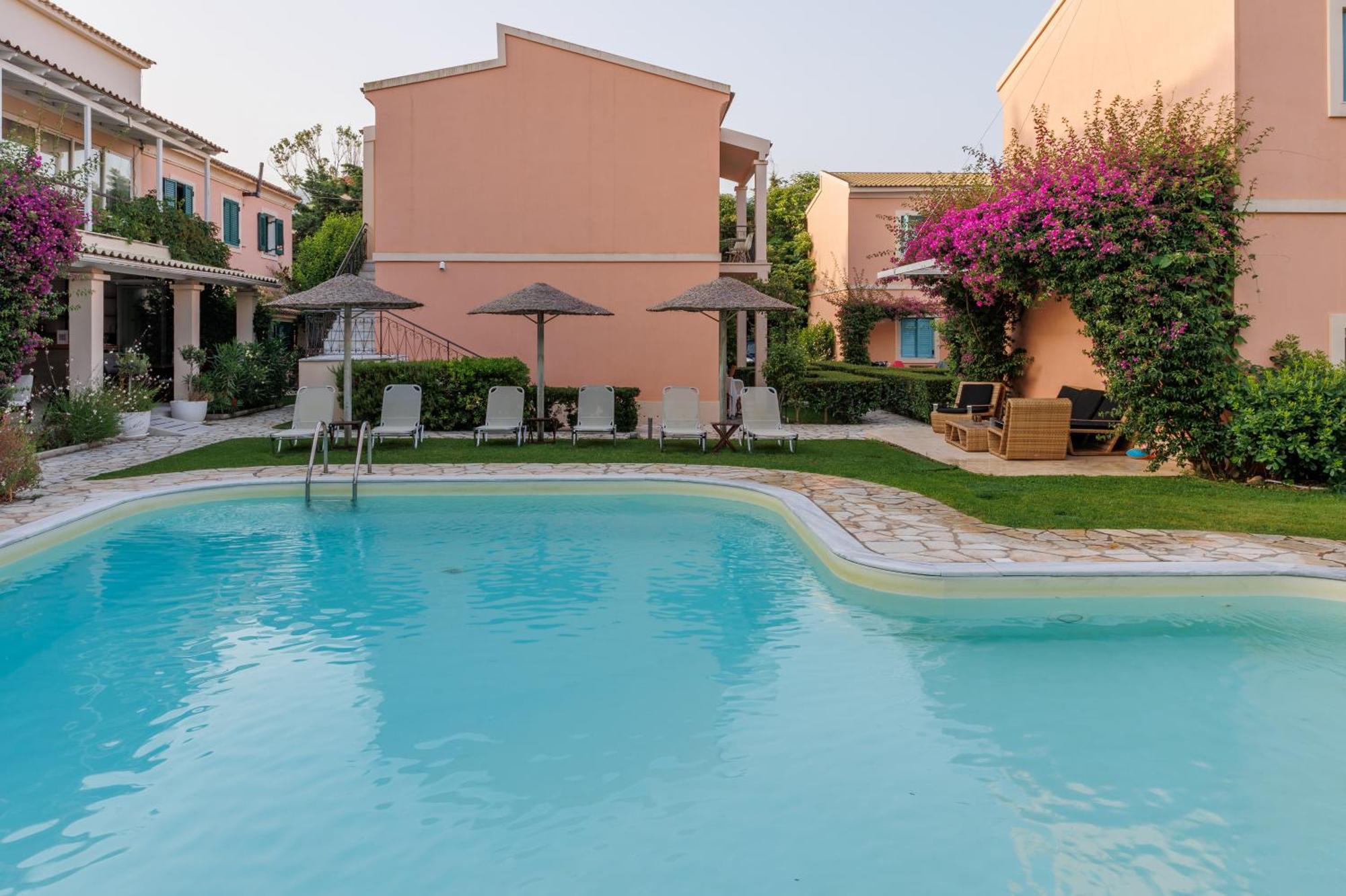 Satori Boutique Hotel Acharavi  Exterior photo